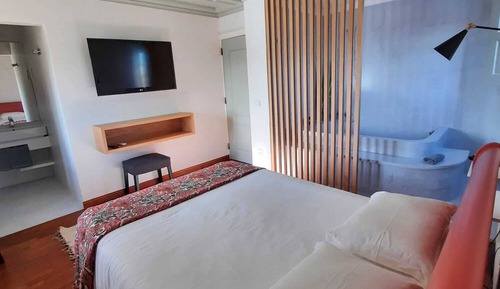 Romantic Double Room, Jetted Tub, Courtyard View