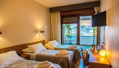 Economy Triple Room