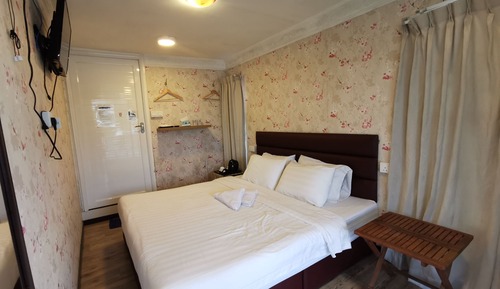 Standard Double Room, 1 King Bed
