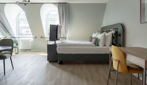 XL Studio, Kitchenette, Sofa Bed