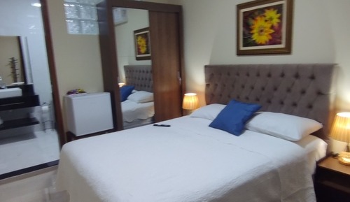 Premium Studio Suite, 1 Queen Bed, Air conditioning, Garden View