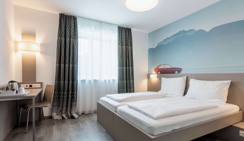 Standard Room, 1 Double Bed (Converts to 2 Twin Beds)