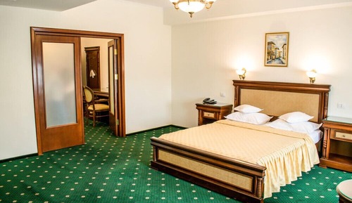 Standard Suite