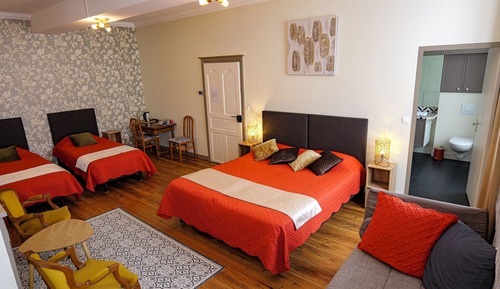 Family Quadruple Room (Pech de Berre)