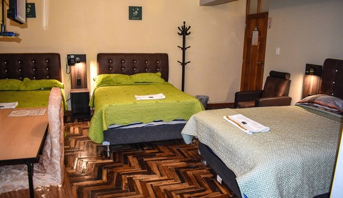 Triple Room