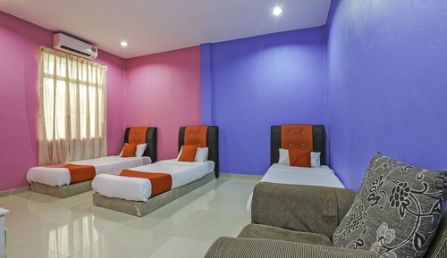 Deluxe Triple Room