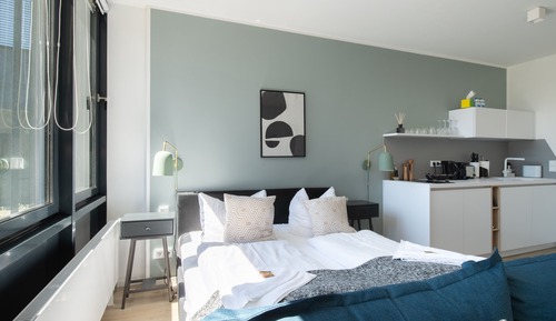 Suite (L with sofa bed)