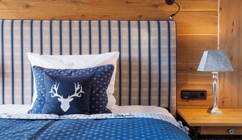Comfort Room Queen size bed
