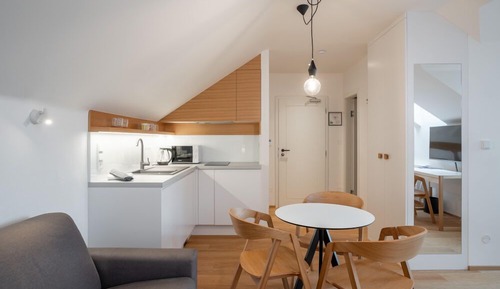 Double or Twin Room (Large #10)