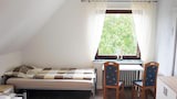 Standard House, 5 Bedrooms, Non Smoking, Kitchen