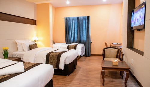 Deluxe Triple Room