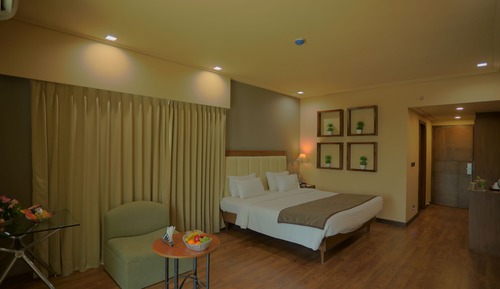 Sparrow Room (Deluxe)