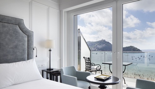 Double Room, Terrace (Bahía de la Concha)