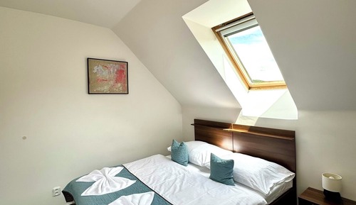 Economy Triple Room, 1 Bedroom, Shared Bathroom