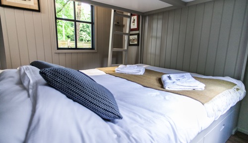 Luxury Cabin