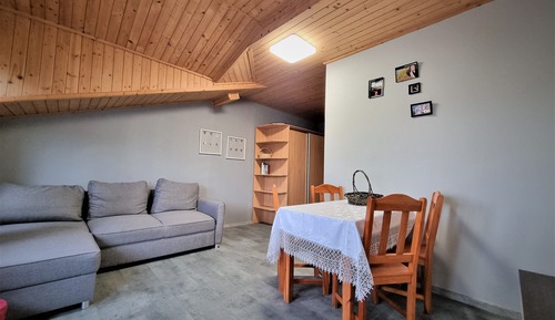 Apartment (6)