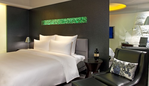 Room, 1 King Bed, Balcony