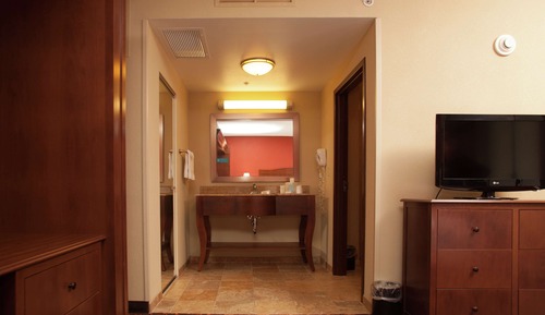 Studio, 1 King Bed, Non Smoking, Jetted Tub