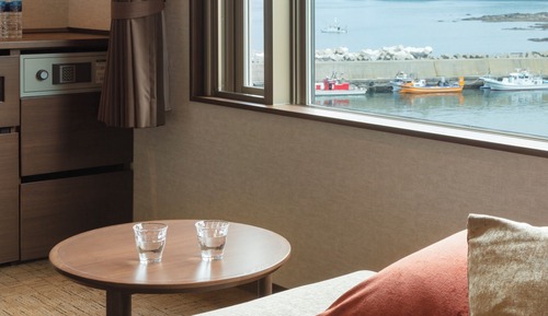 Partial Sea View Twin, Accommodates Up to 2 Guests, Non-Smoking