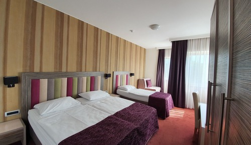 Superior Triple Room, Multiple Beds, City View
