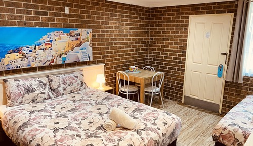 Classic Twin Room, 1 Bedroom, Refrigerator & Microwave, Ground Floor