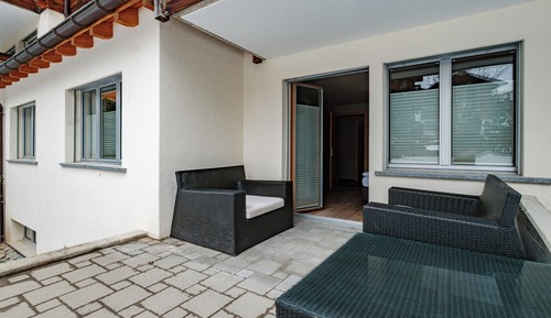 Luce 1 - Three-Bedroom Apartment (ground floor)