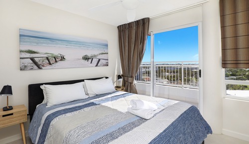 Luxury Penthouse, 3 Bedrooms, Ocean View, Beachside