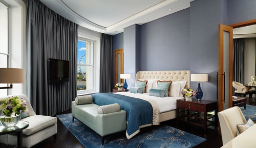 Suite, 1 King Bed (River)