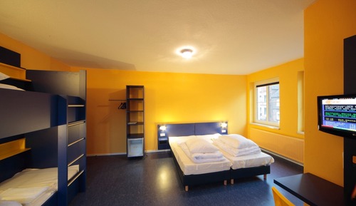 Quadruple Room, Shared Bathroom