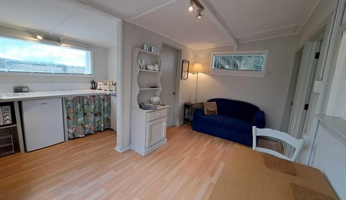 Economy Cabin