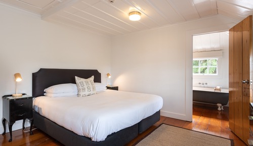 Ponga Suite
