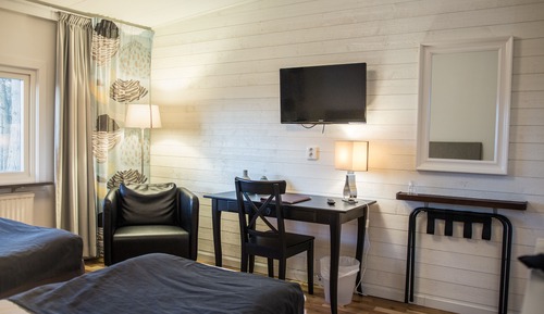 Classic Double Room, 2 Twin Beds, Ground Floor