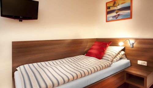 Triple Room, 3 Twin Beds