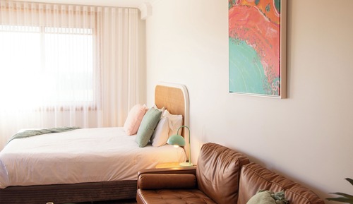 Ground Level Harbour View Suite - unserviced