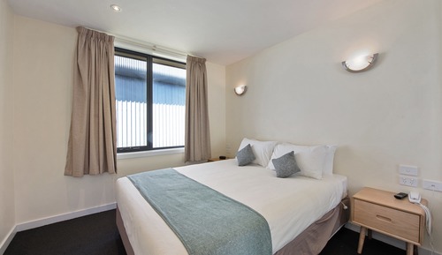 One Bedroom Apartment