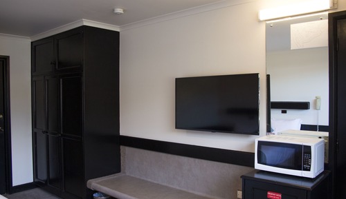 Queen Room