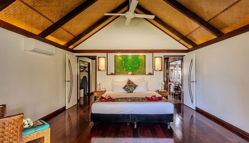Studio Lagoon View Bungalow (+ A La Carte Breakfast and WiFi)