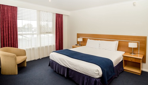 Executive King Spa Suite