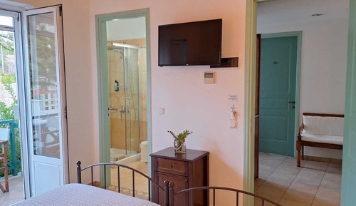 Double or Twin Room, Garden View