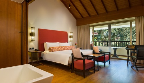 Loft, 1 King Bed, Balcony