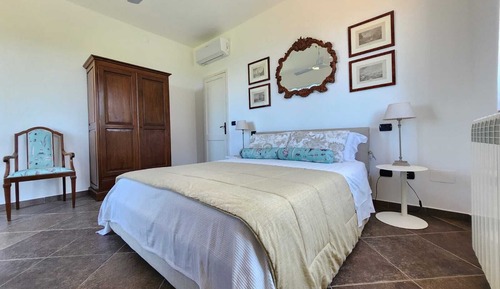 Comfort Room, Garden View