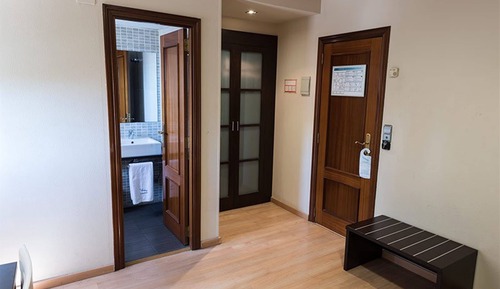 Double Room (with extra bed)
