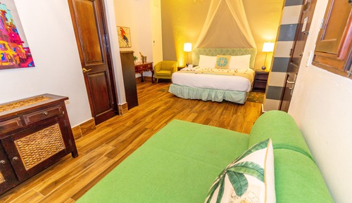 Junior Suite, 1 King Bed