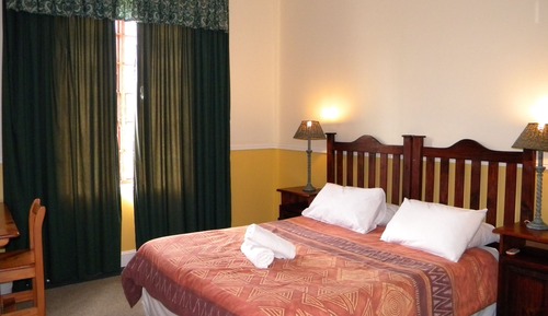 Umnenga Lodge - Double Room (8)