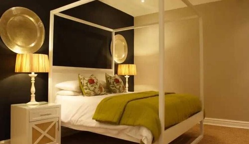 Honeymoon Room (suite)