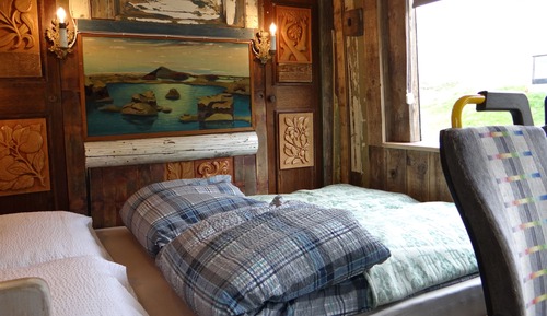 Standard Cabin, Shared Bathroom