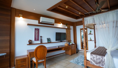 Presidential Room