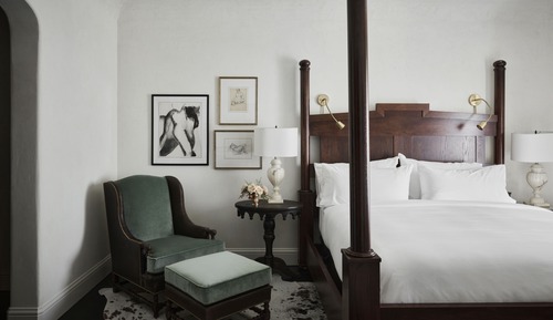 Suite (Magnolia)
