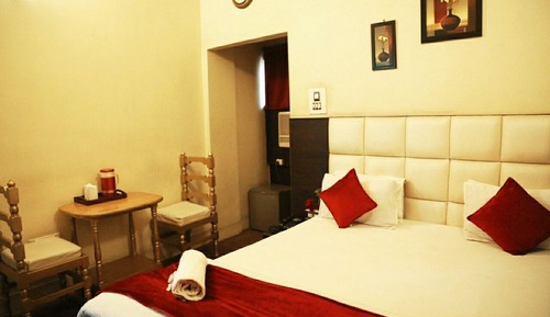 Executive Room