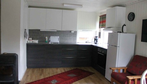 Cabin (1)